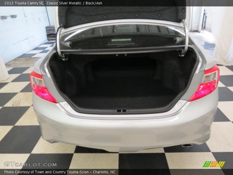 Classic Silver Metallic / Black/Ash 2013 Toyota Camry SE