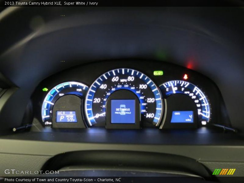 Super White / Ivory 2013 Toyota Camry Hybrid XLE