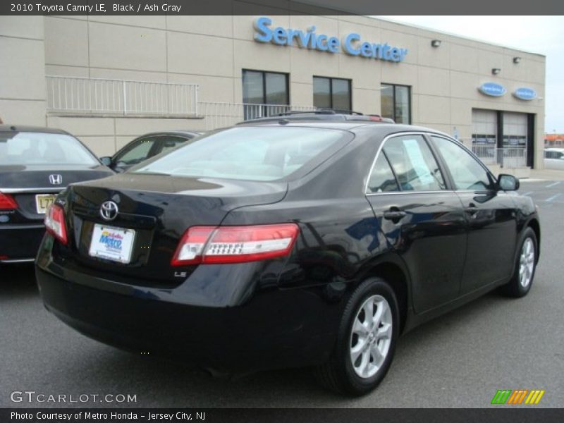 Black / Ash Gray 2010 Toyota Camry LE