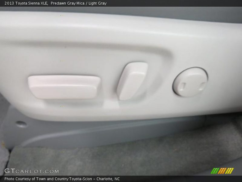 Predawn Gray Mica / Light Gray 2013 Toyota Sienna XLE