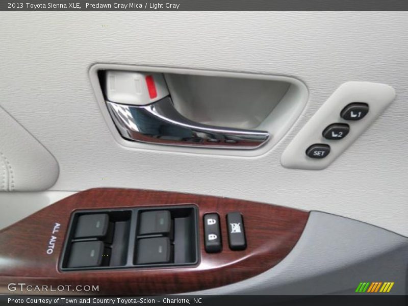 Predawn Gray Mica / Light Gray 2013 Toyota Sienna XLE
