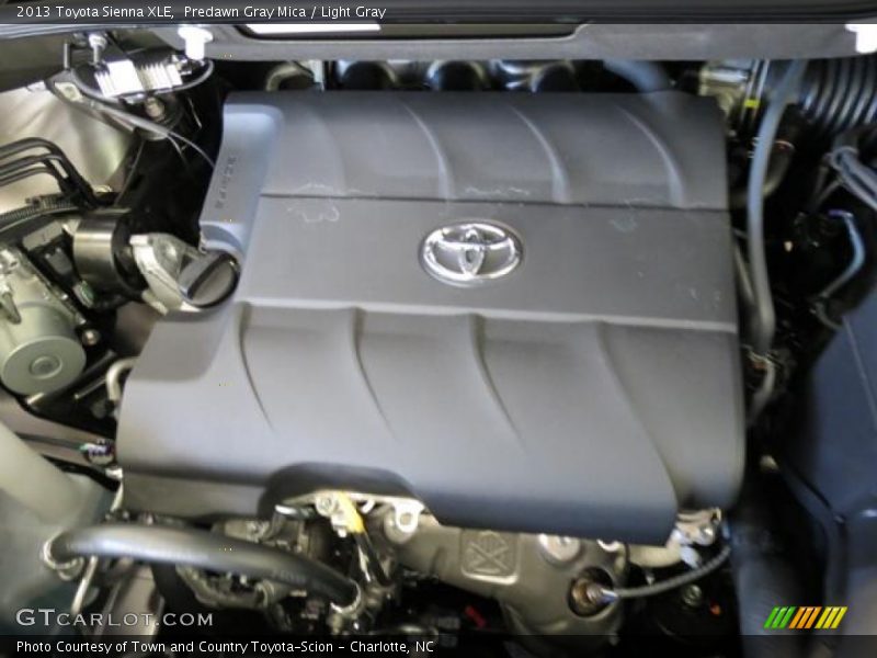 Predawn Gray Mica / Light Gray 2013 Toyota Sienna XLE