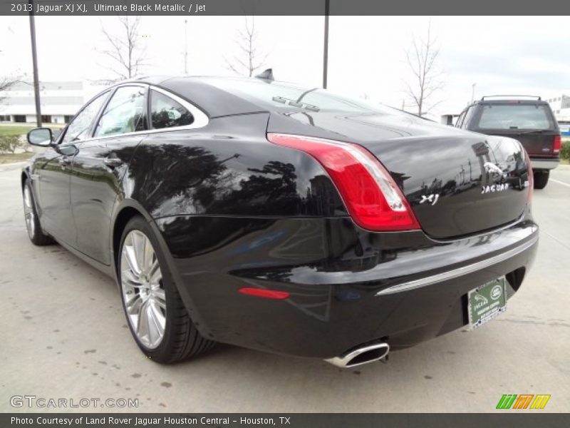 Ultimate Black Metallic / Jet 2013 Jaguar XJ XJ