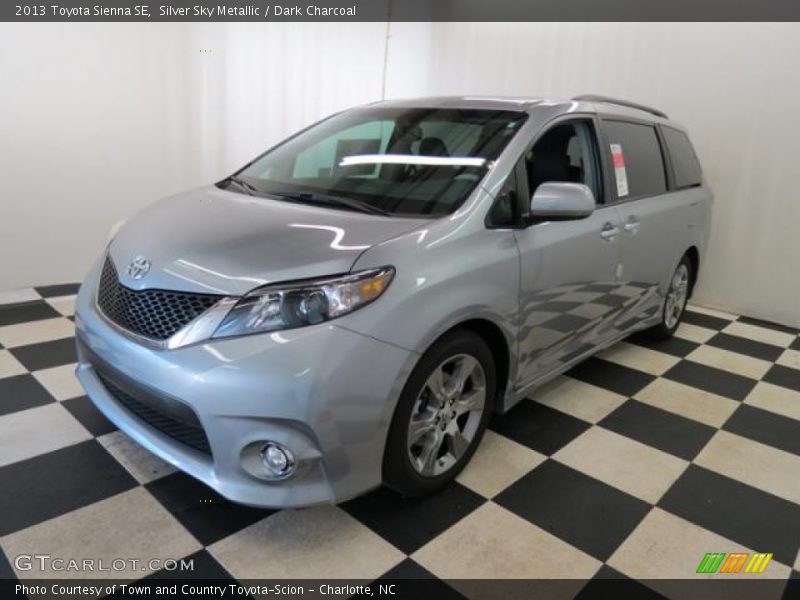 Silver Sky Metallic / Dark Charcoal 2013 Toyota Sienna SE