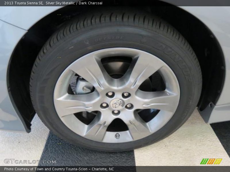 Silver Sky Metallic / Dark Charcoal 2013 Toyota Sienna SE