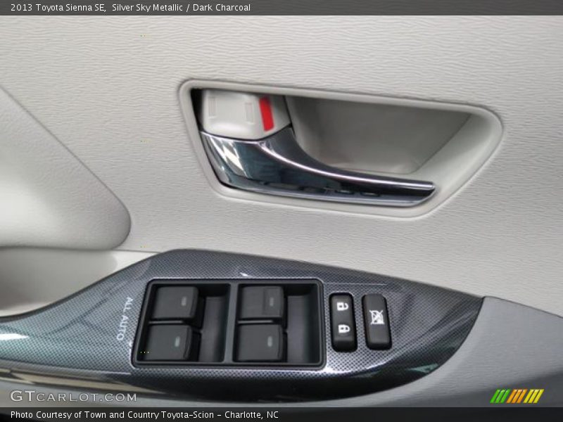 Silver Sky Metallic / Dark Charcoal 2013 Toyota Sienna SE