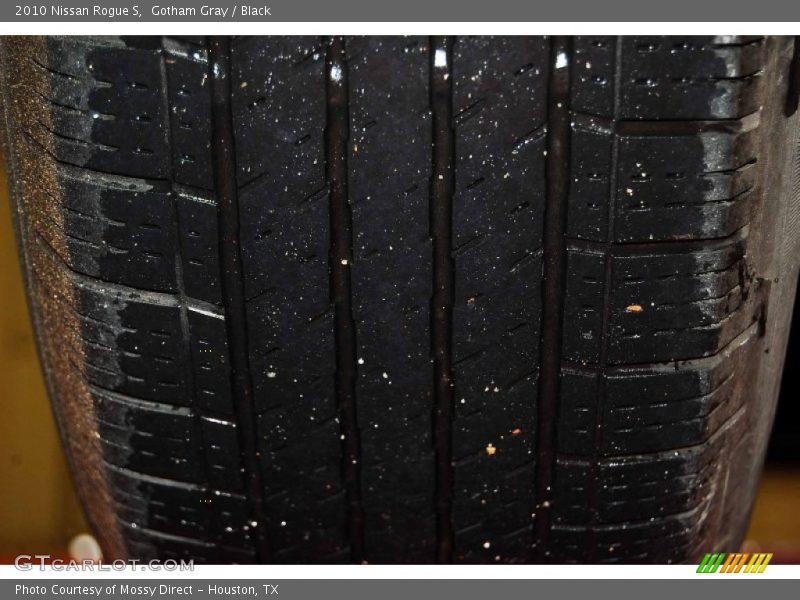 Gotham Gray / Black 2010 Nissan Rogue S
