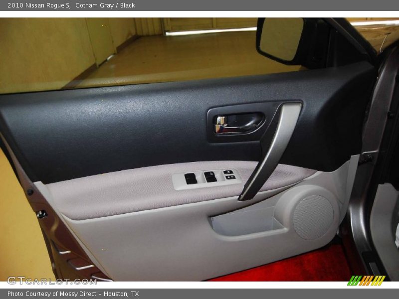 Gotham Gray / Black 2010 Nissan Rogue S