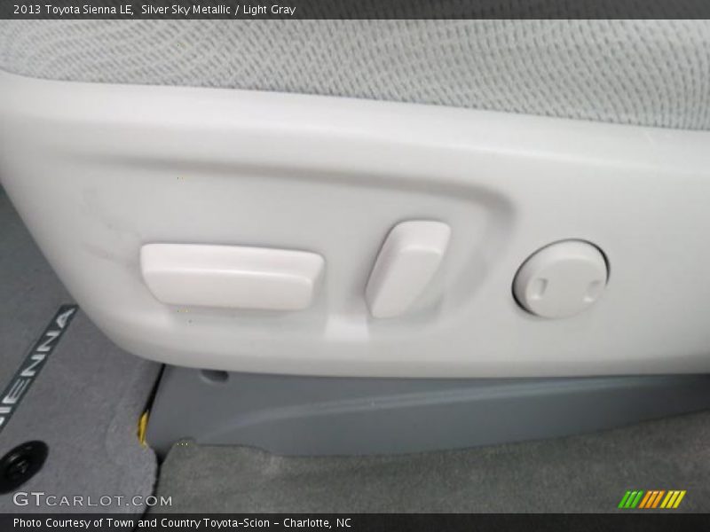 Silver Sky Metallic / Light Gray 2013 Toyota Sienna LE