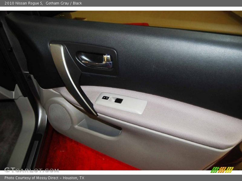 Gotham Gray / Black 2010 Nissan Rogue S