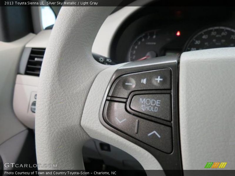 Controls of 2013 Sienna LE
