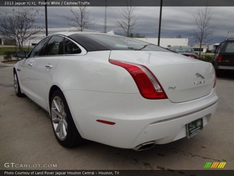 Polaris White / Cashew/Truffle 2013 Jaguar XJ XJ