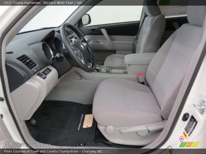 Blizzard White Pearl / Ash 2013 Toyota Highlander