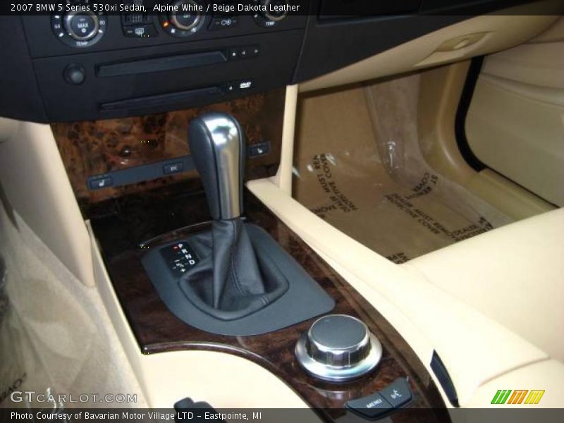 Alpine White / Beige Dakota Leather 2007 BMW 5 Series 530xi Sedan