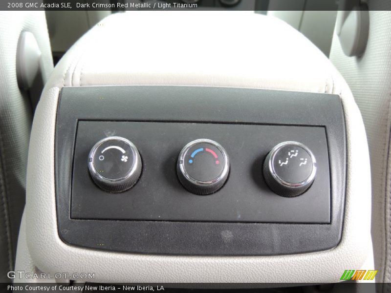 Dark Crimson Red Metallic / Light Titanium 2008 GMC Acadia SLE