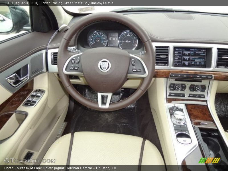  2013 XF 3.0 Steering Wheel
