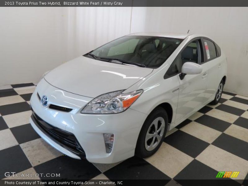 Blizzard White Pearl / Misty Gray 2013 Toyota Prius Two Hybrid