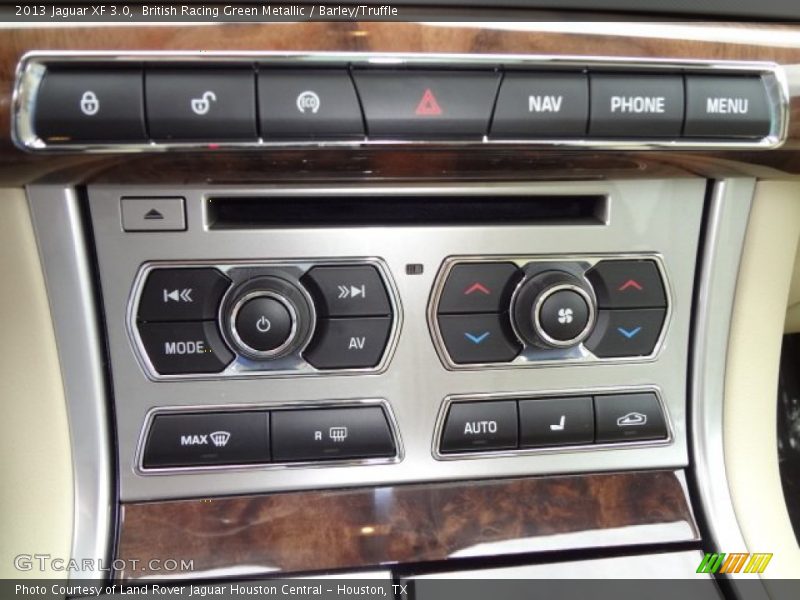 Controls of 2013 XF 3.0