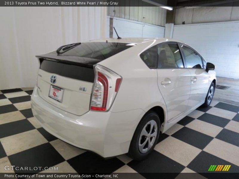 Blizzard White Pearl / Misty Gray 2013 Toyota Prius Two Hybrid