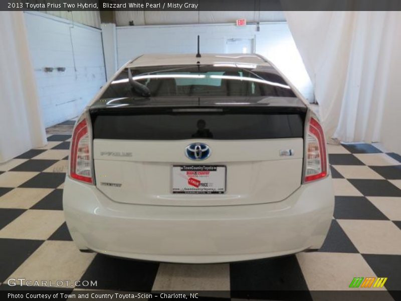 Blizzard White Pearl / Misty Gray 2013 Toyota Prius Two Hybrid