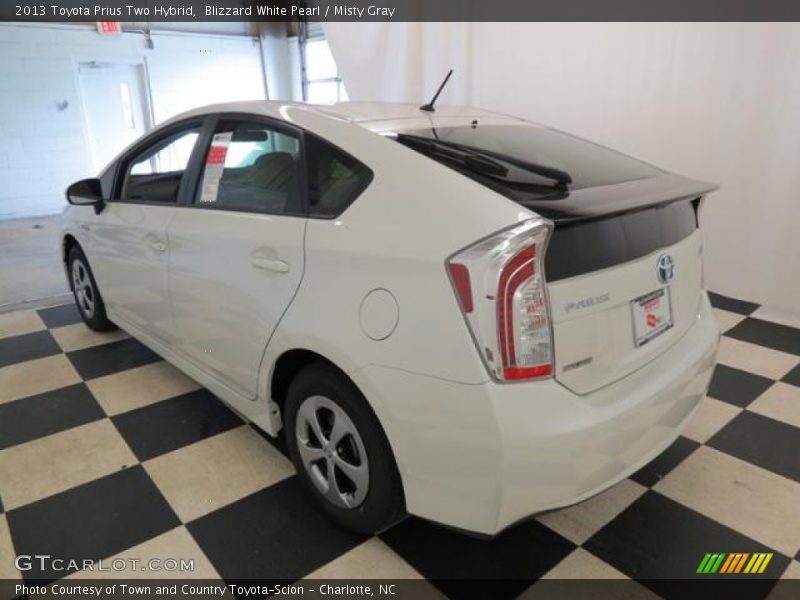 Blizzard White Pearl / Misty Gray 2013 Toyota Prius Two Hybrid