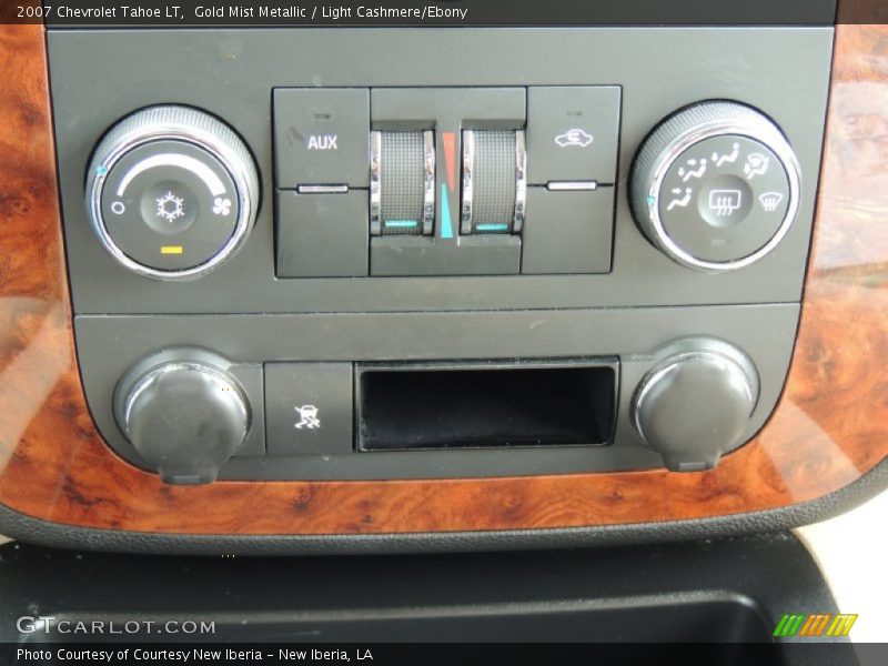 Controls of 2007 Tahoe LT