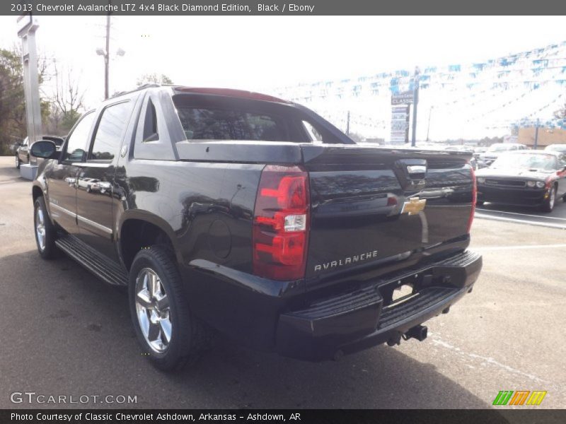 Black / Ebony 2013 Chevrolet Avalanche LTZ 4x4 Black Diamond Edition