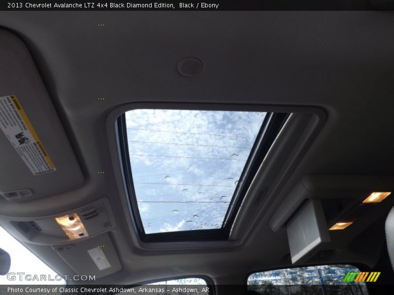 Black / Ebony 2013 Chevrolet Avalanche LTZ 4x4 Black Diamond Edition