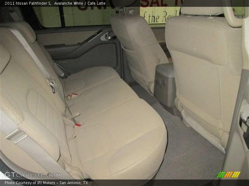 Avalanche White / Cafe Latte 2011 Nissan Pathfinder S