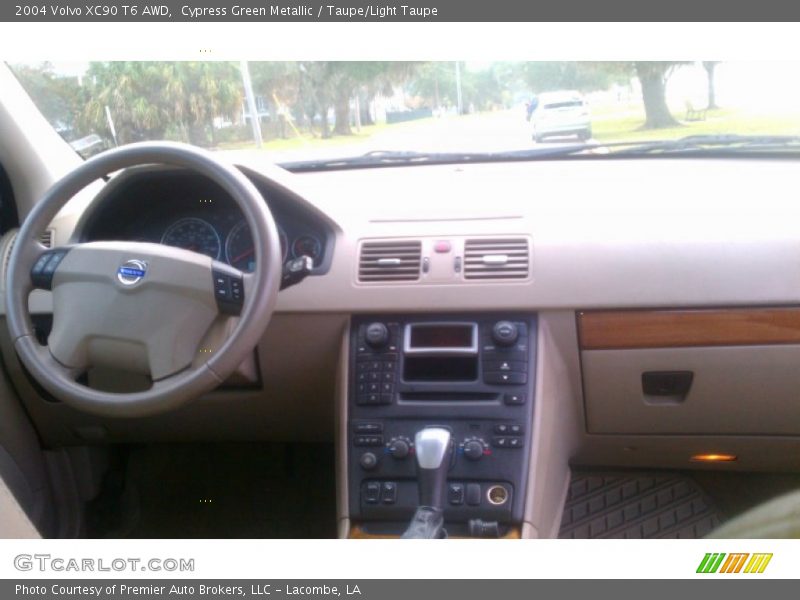 Cypress Green Metallic / Taupe/Light Taupe 2004 Volvo XC90 T6 AWD