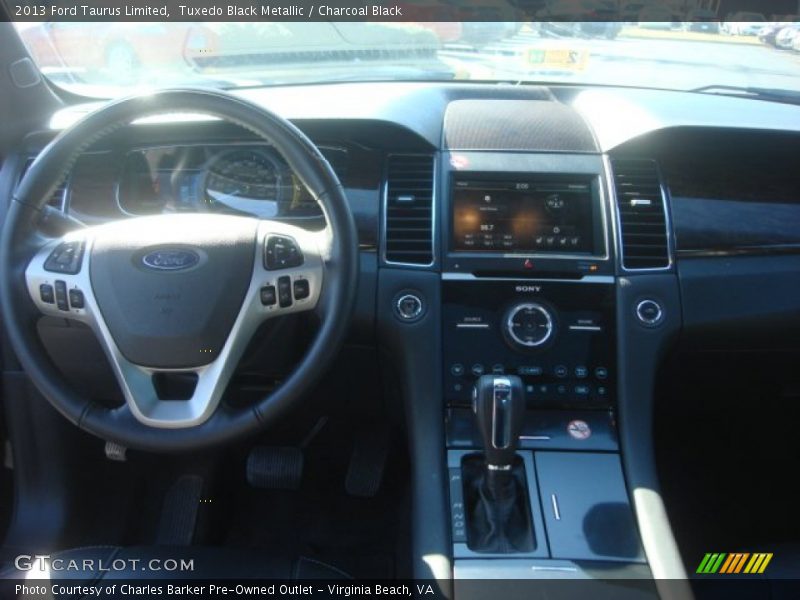 Tuxedo Black Metallic / Charcoal Black 2013 Ford Taurus Limited