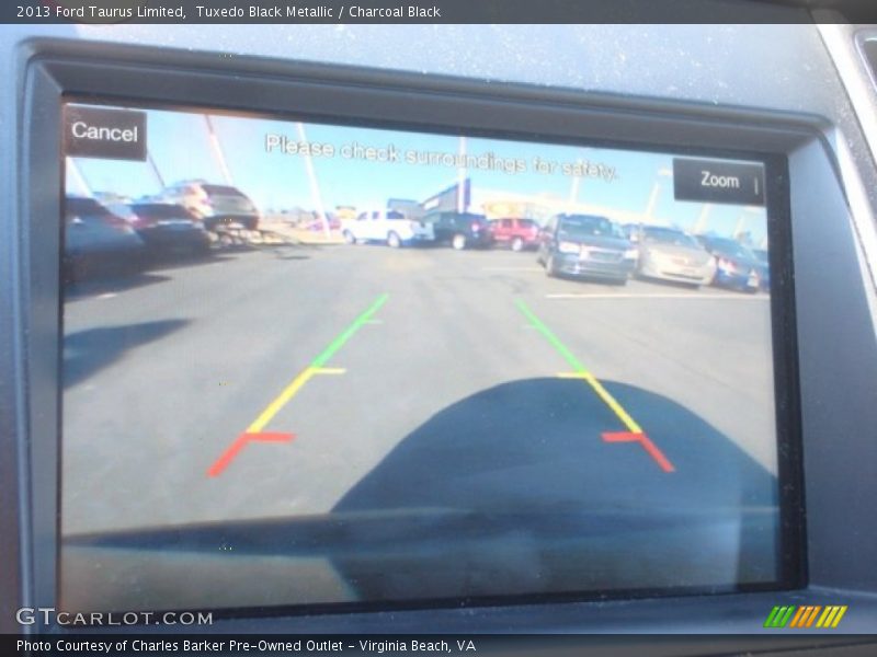 Tuxedo Black Metallic / Charcoal Black 2013 Ford Taurus Limited