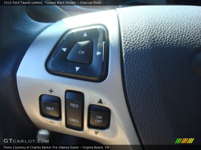 Tuxedo Black Metallic / Charcoal Black 2013 Ford Taurus Limited