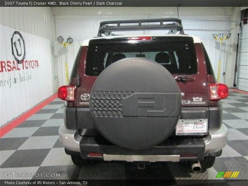 Black Cherry Pearl / Dark Charcoal 2007 Toyota FJ Cruiser 4WD