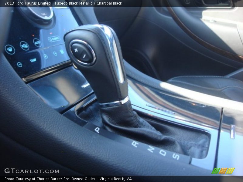 Tuxedo Black Metallic / Charcoal Black 2013 Ford Taurus Limited