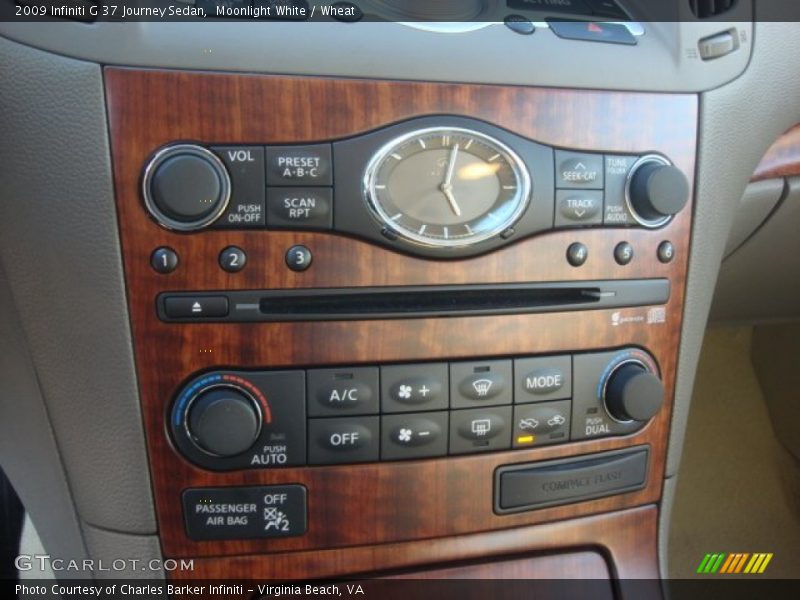 Controls of 2009 G 37 Journey Sedan