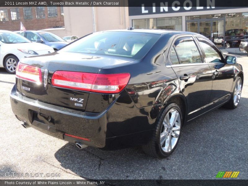 Tuxedo Black Metallic / Dark Charcoal 2011 Lincoln MKZ AWD