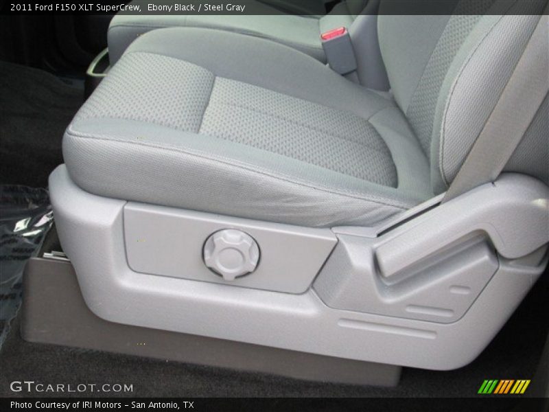 Ebony Black / Steel Gray 2011 Ford F150 XLT SuperCrew