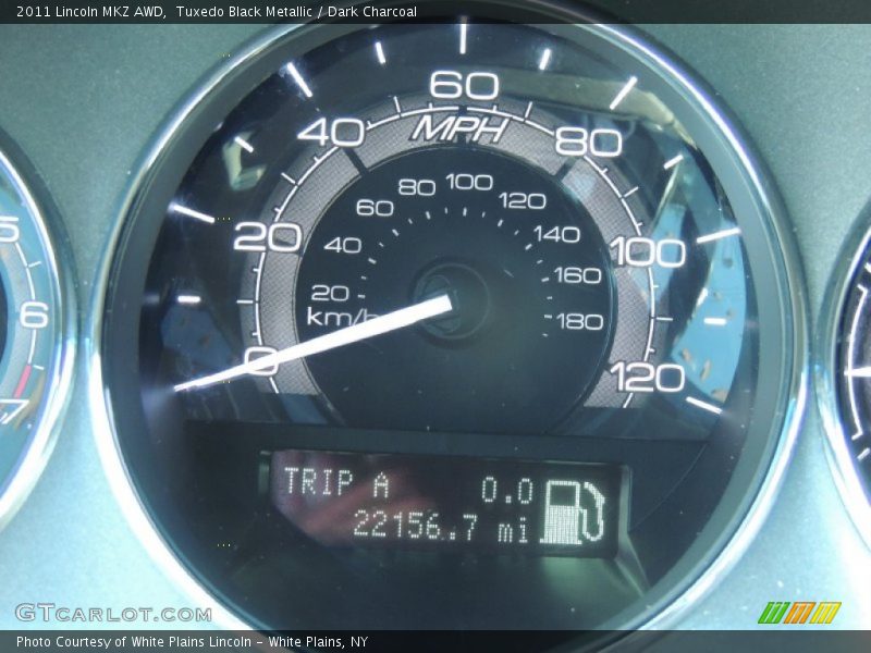 Tuxedo Black Metallic / Dark Charcoal 2011 Lincoln MKZ AWD