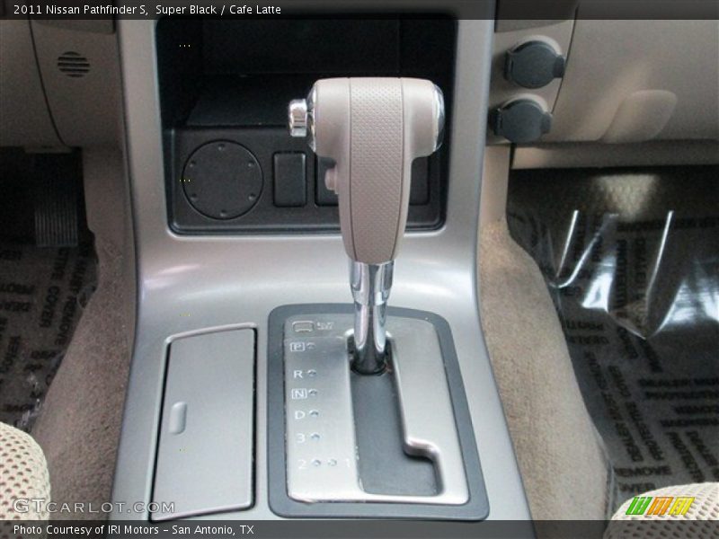 Super Black / Cafe Latte 2011 Nissan Pathfinder S