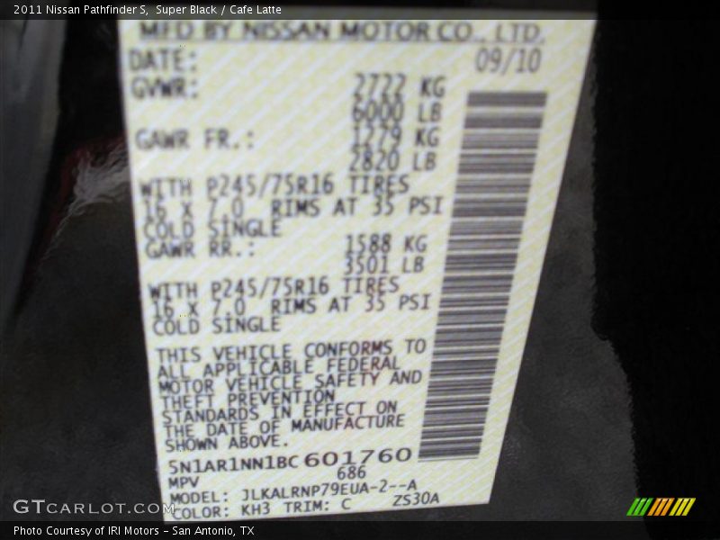 Super Black / Cafe Latte 2011 Nissan Pathfinder S