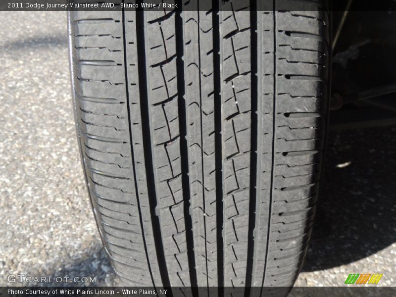 Bianco White / Black 2011 Dodge Journey Mainstreet AWD