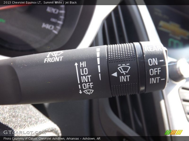 Summit White / Jet Black 2013 Chevrolet Equinox LT