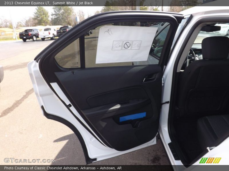 Summit White / Jet Black 2013 Chevrolet Equinox LT