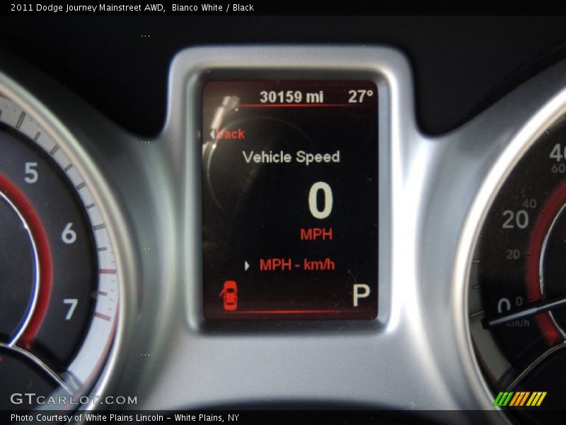 Bianco White / Black 2011 Dodge Journey Mainstreet AWD