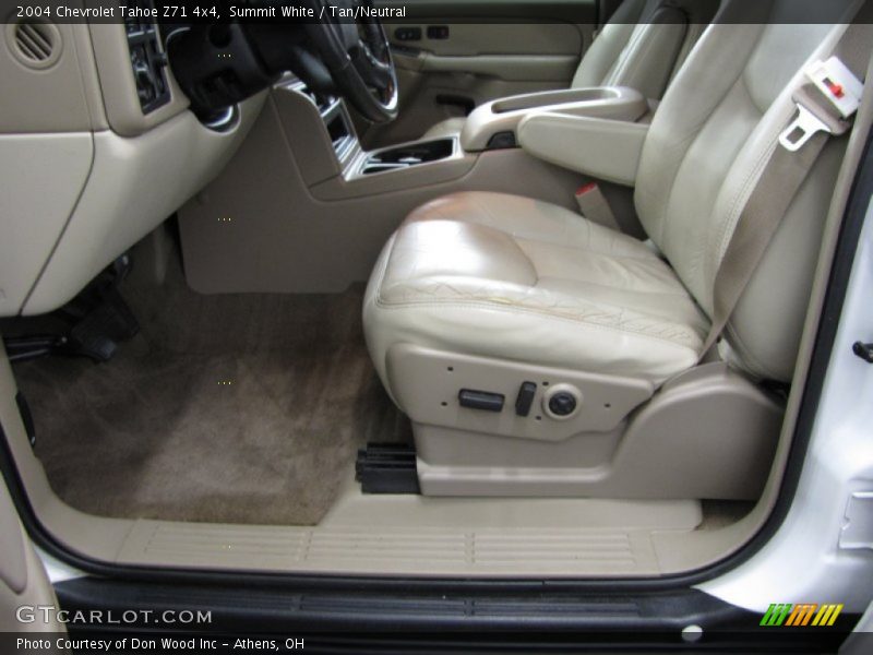 Summit White / Tan/Neutral 2004 Chevrolet Tahoe Z71 4x4