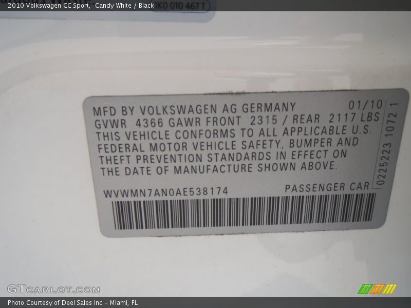 Candy White / Black 2010 Volkswagen CC Sport