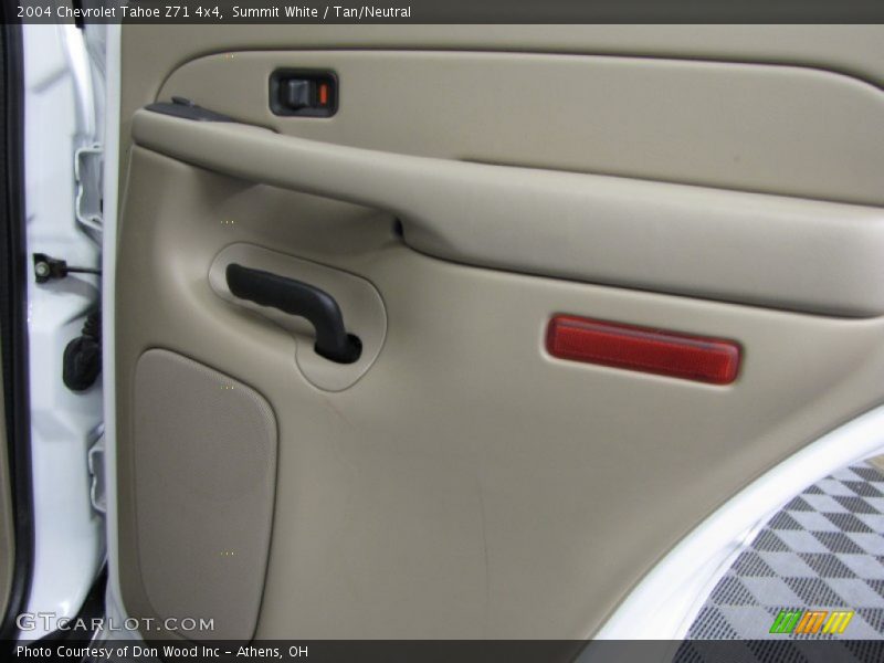 Summit White / Tan/Neutral 2004 Chevrolet Tahoe Z71 4x4