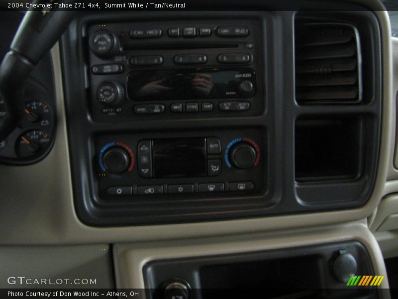 Summit White / Tan/Neutral 2004 Chevrolet Tahoe Z71 4x4