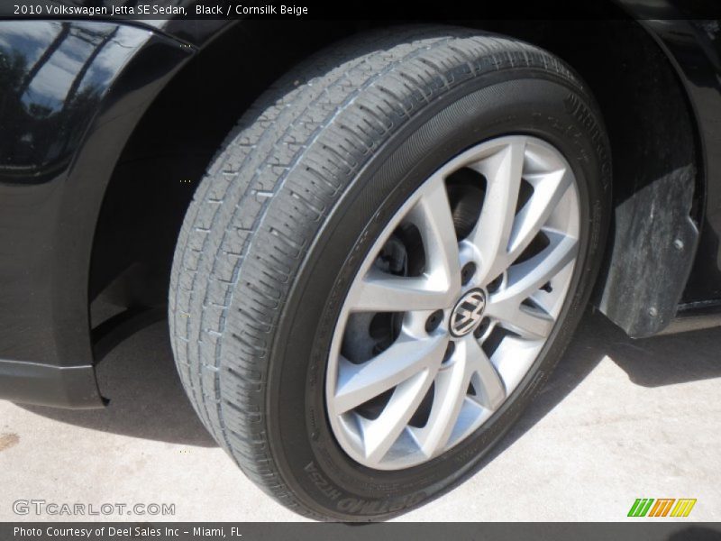 Black / Cornsilk Beige 2010 Volkswagen Jetta SE Sedan